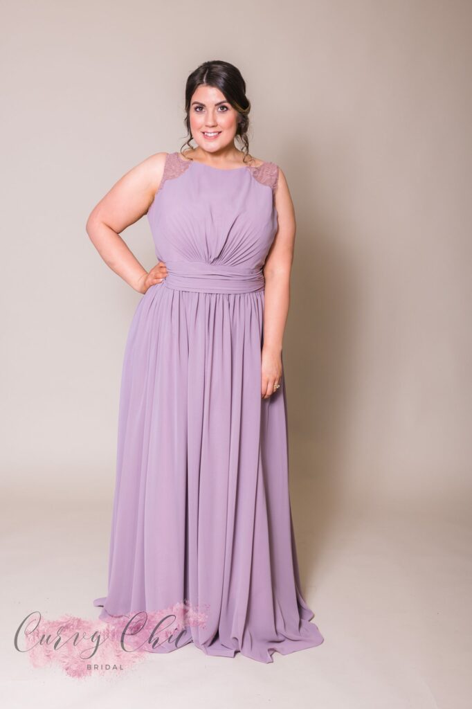 Bridesmaids | Curvy Chic Bridal | Plus Size Bridesmaid Dresses