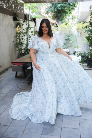 Elara Studio Levana Plus Size Wedding Dress